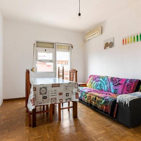Linda Estancia Entre El Centro Y El Aeropuerto Apartment Madrid Bagian luar foto